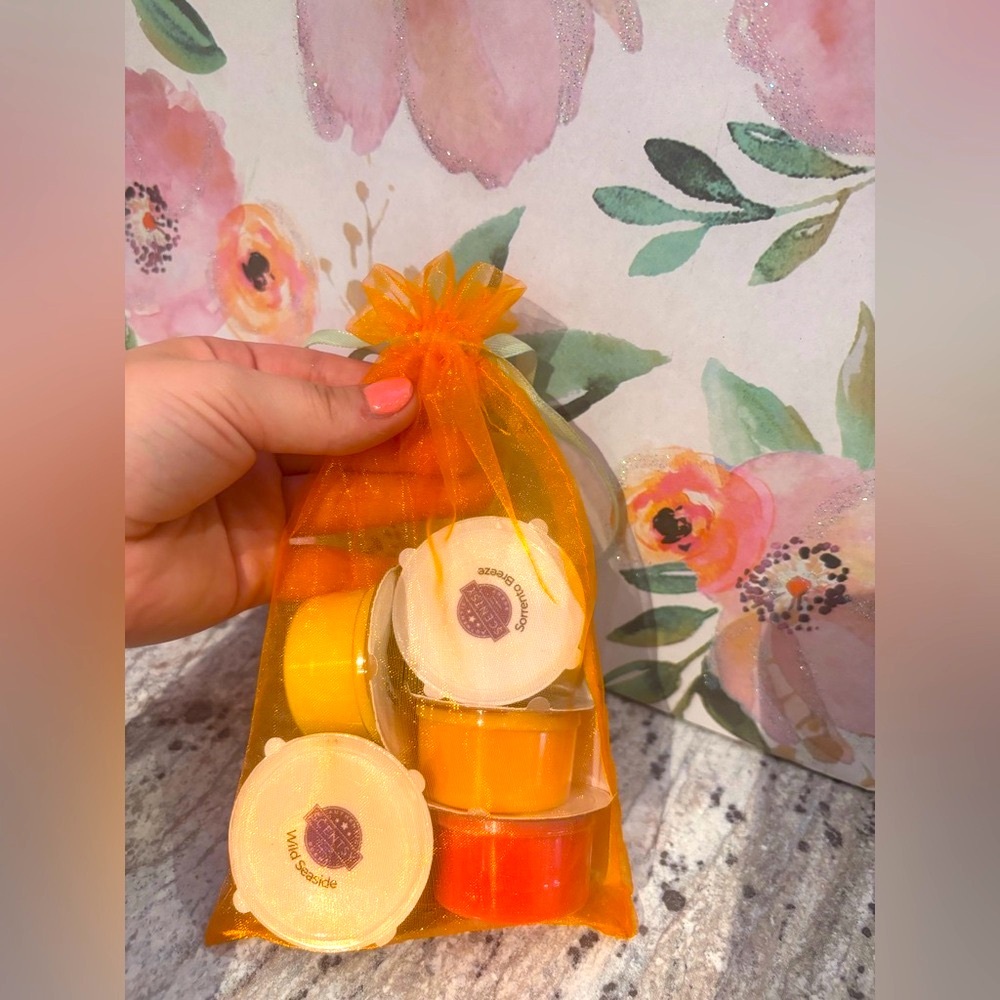 Orange Organza Bag with Scented Wax Melts Scentsy ❤️💛🧡